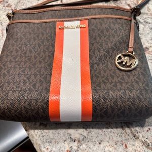 Michael Kors Bedford Crossbody